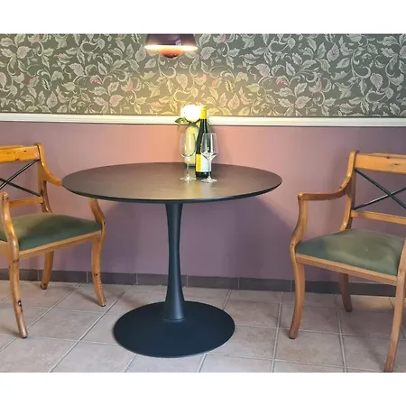 Mosel-side Apartment Reil
